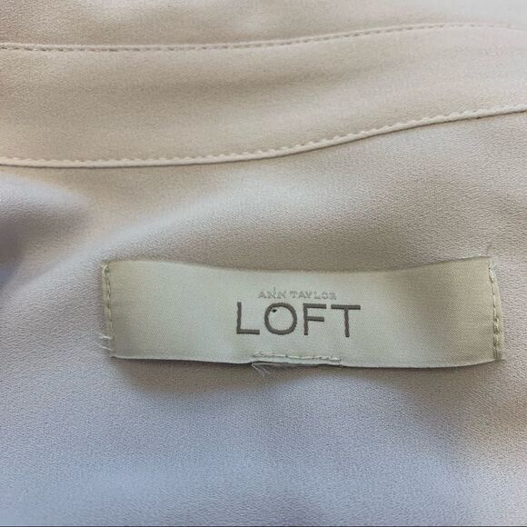 Loft pale mauve purple Front ruffle Frill button front Blouse Size L - Picture 7 of 10